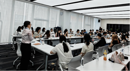 Vizitu Quangong Co., Ltd. kaj esploru la sekretojn de inteligenta brikofarado