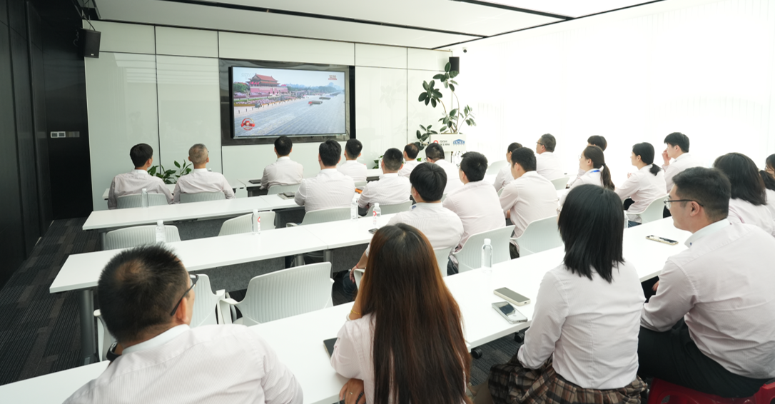 QGM | Antaŭenportante Patriotismon kaj Kolektante Forton por Progreso